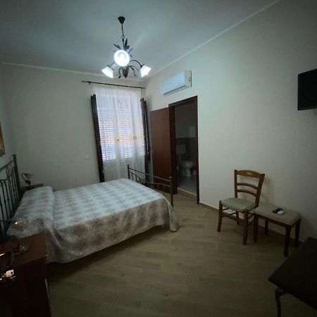 B&B Gloria Villabate ภายนอก รูปภาพ